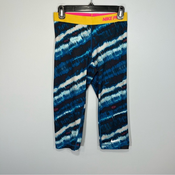 Nike Pants Womens Small Blue Abstract Stripe Nike Pro Cropped Legging Fitted - Picture 1 of 9